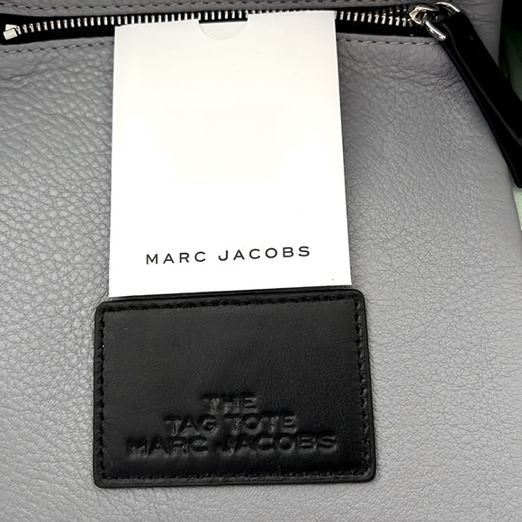 Marc Jacobs Rock Grey “The Tag Tote” - Picture 2 of 11